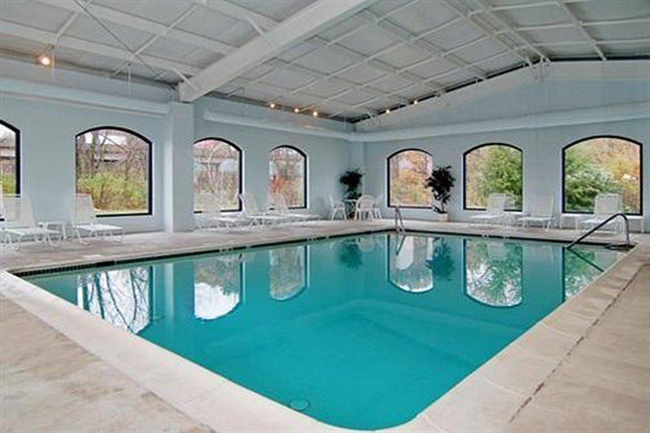 Baymont By Wyndham Bartonsville Poconos Экстерьер фото